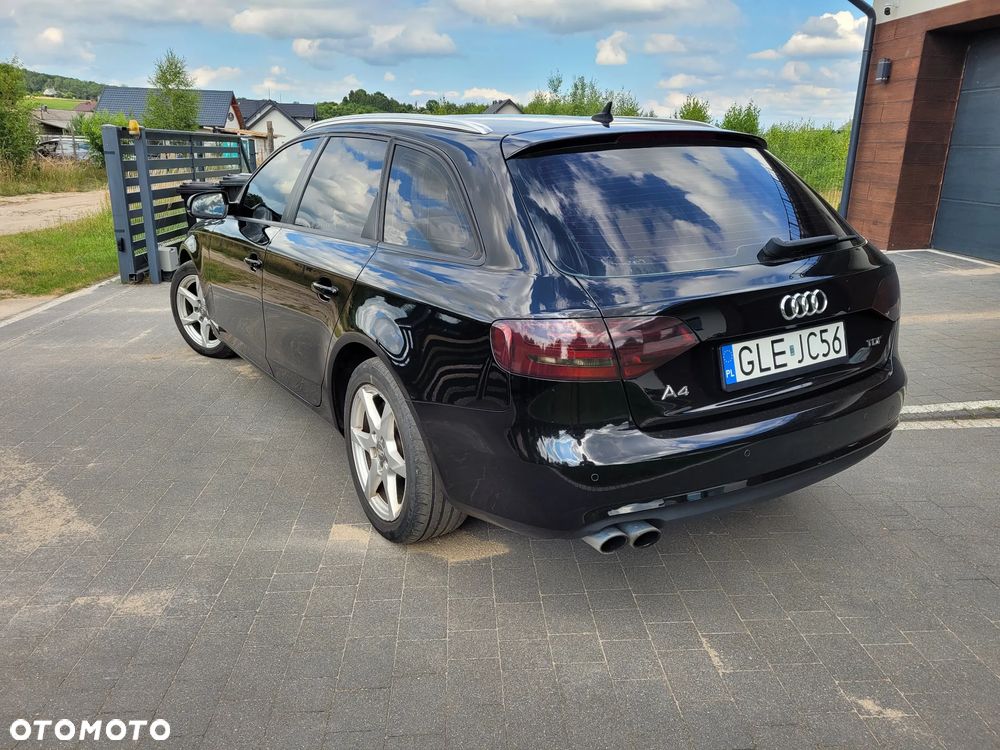 Audi A4 Avant 2.0 TDI DPF Ambiente - 4