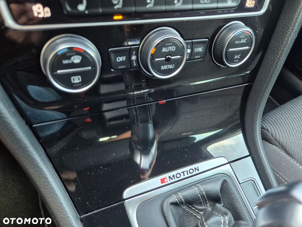 Volkswagen Golf Variant R 4Motion BlueMotion Technology DSG - 11