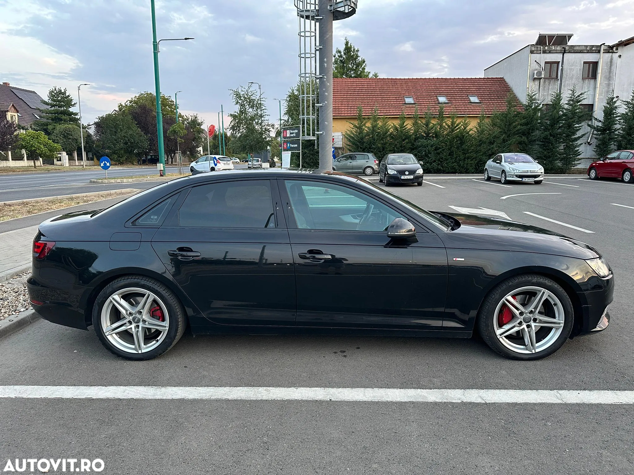 Audi A4 2.0 TDI DPF clean diesel S line Sportpaket - 14