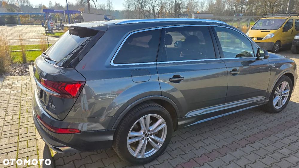 Audi Q7 - 2