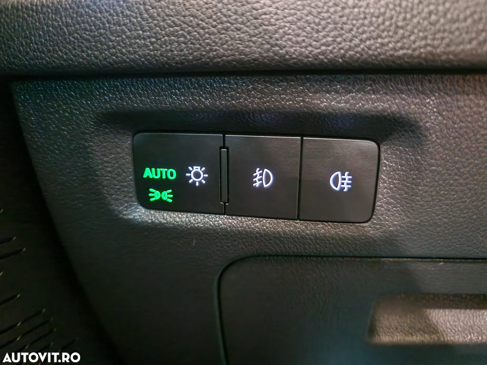 Skoda Octavia Combi 1.4 TSI iV DSG Style - 17