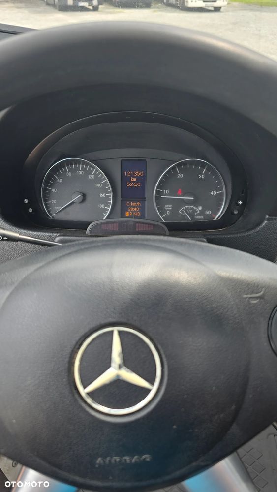 Mercedes-Benz Sprinter - 22