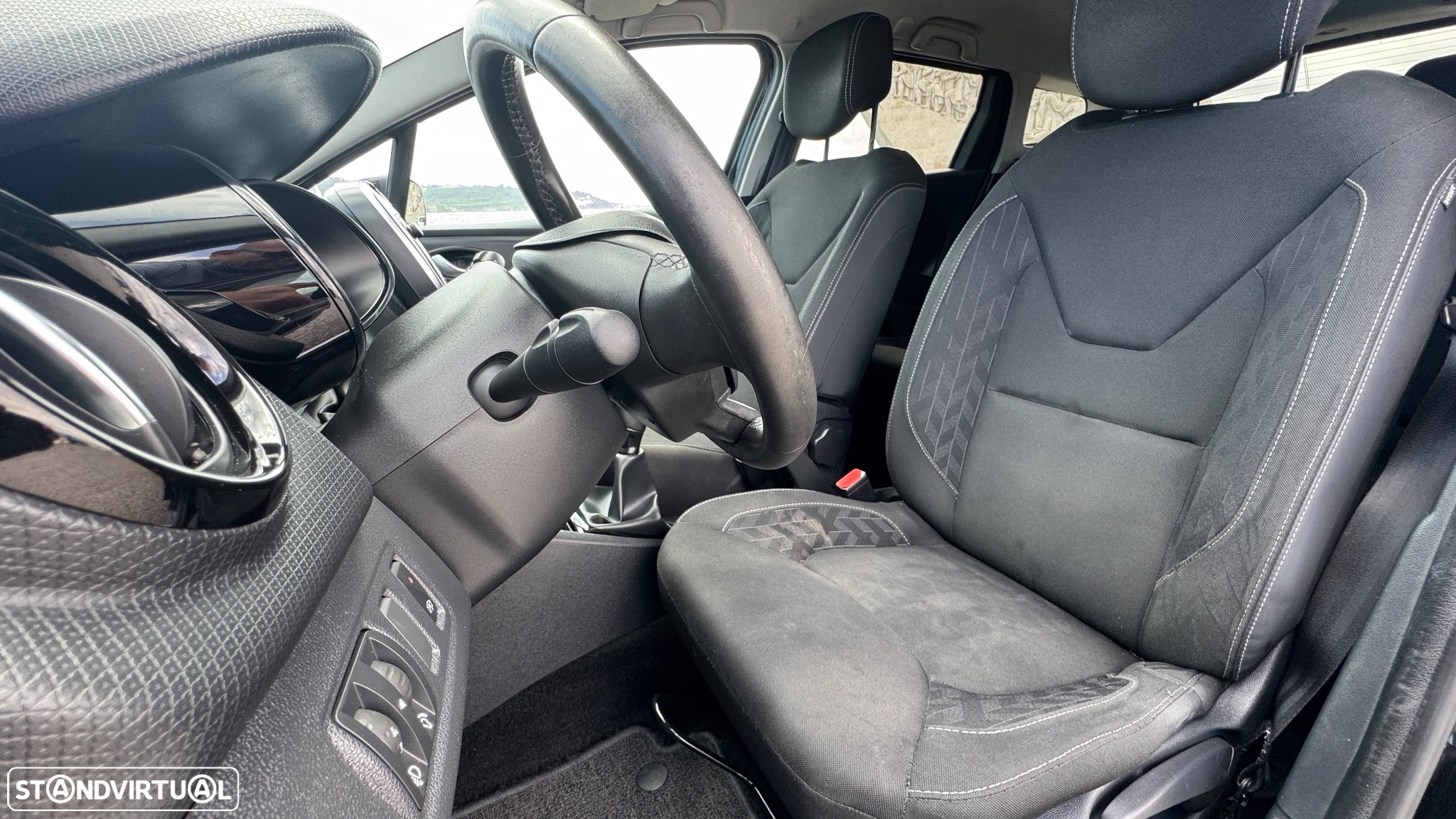 Renault Clio Sport Tourer 0.9 TCe Limited - 12
