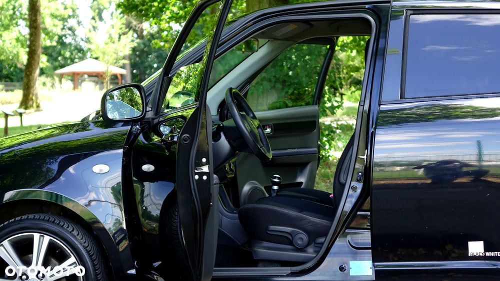 Suzuki Swift 1.3 Black and White - 6