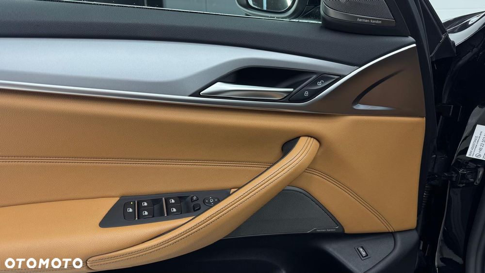BMW Seria 5 520d MHEV M Sport sport - 19
