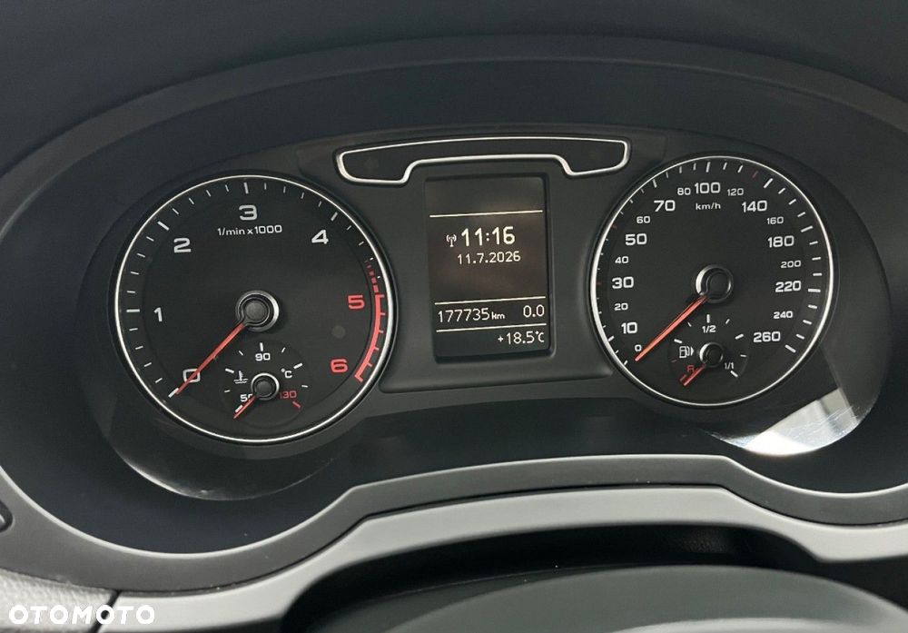 Audi Q3 - 25