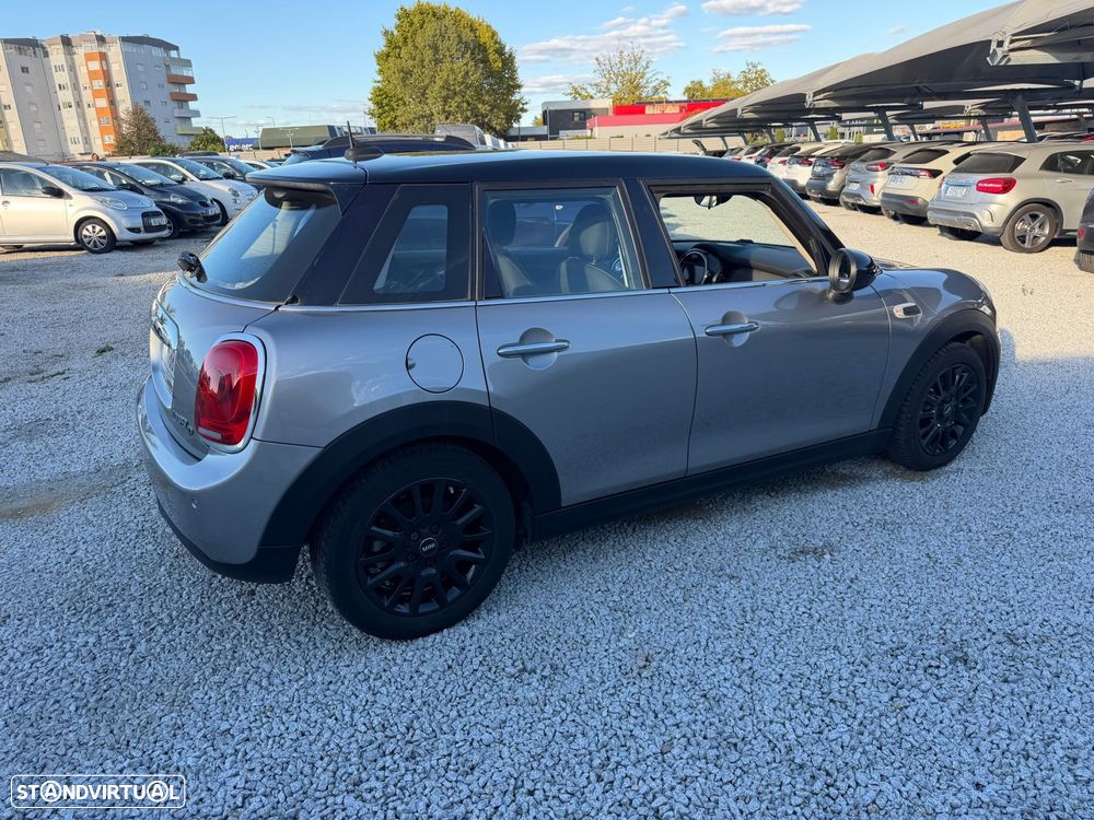 MINI 5 Portas Cooper D - 6