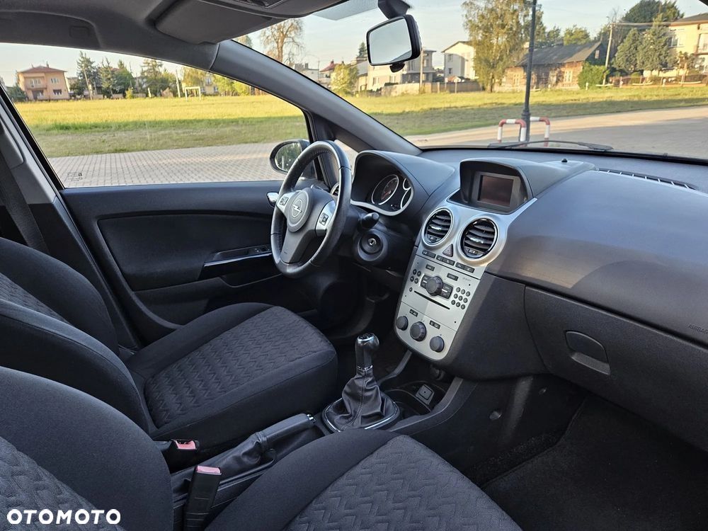 Opel Corsa 1.4 16V Active - 7