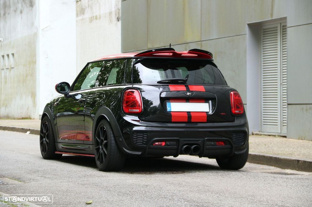 MINI 3 Portas John Cooper Works Essential - 6