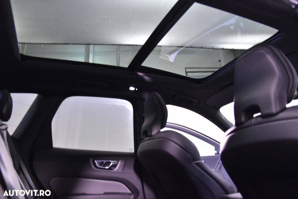 Volvo XC 60 - 22