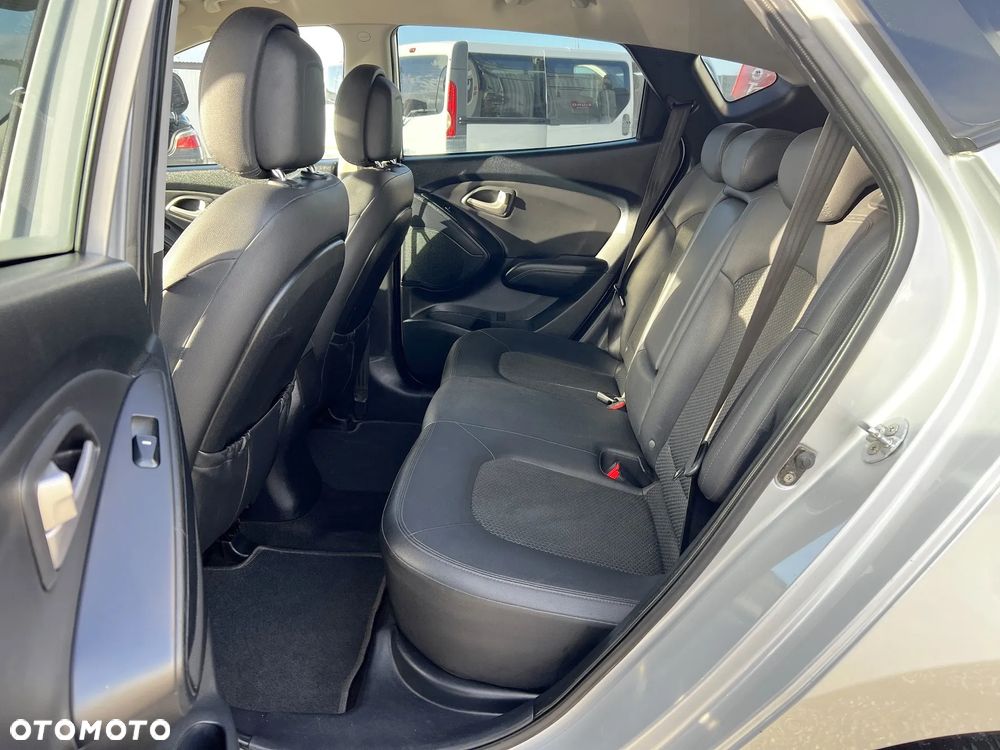 Hyundai ix35 1.7 CRDi Classic 2WD - 11