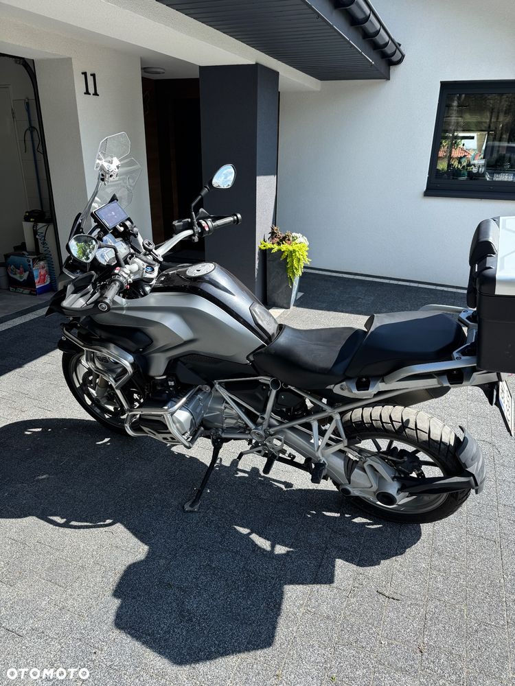 BMW R - 9