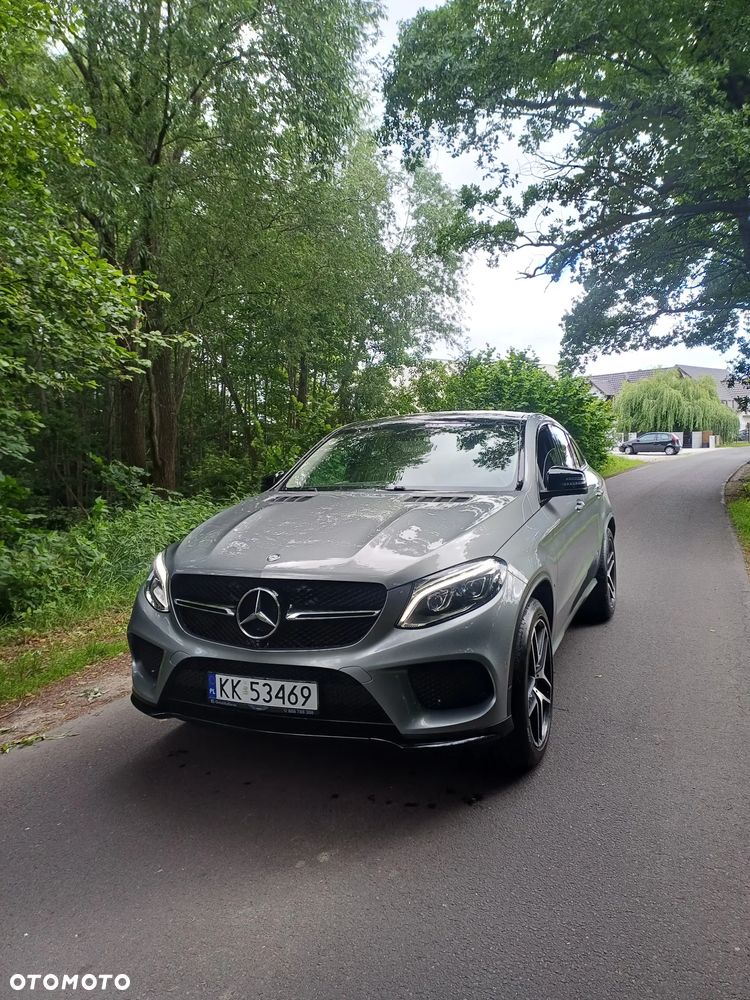 Mercedes-Benz GLE 400 4-Matic 9G-TRONIC - 3