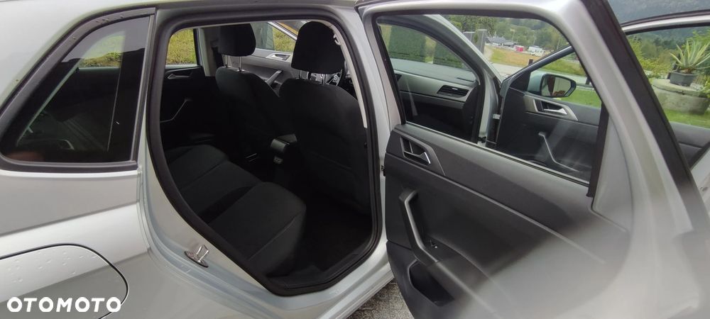 Volkswagen Polo 1.6 TDI SCR Comfortline - 17