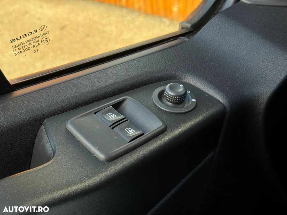 Renault Trafic 2.0 120HP - 18