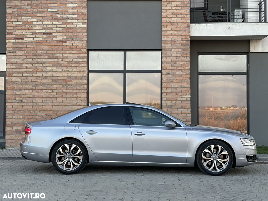 Audi A8 - 9