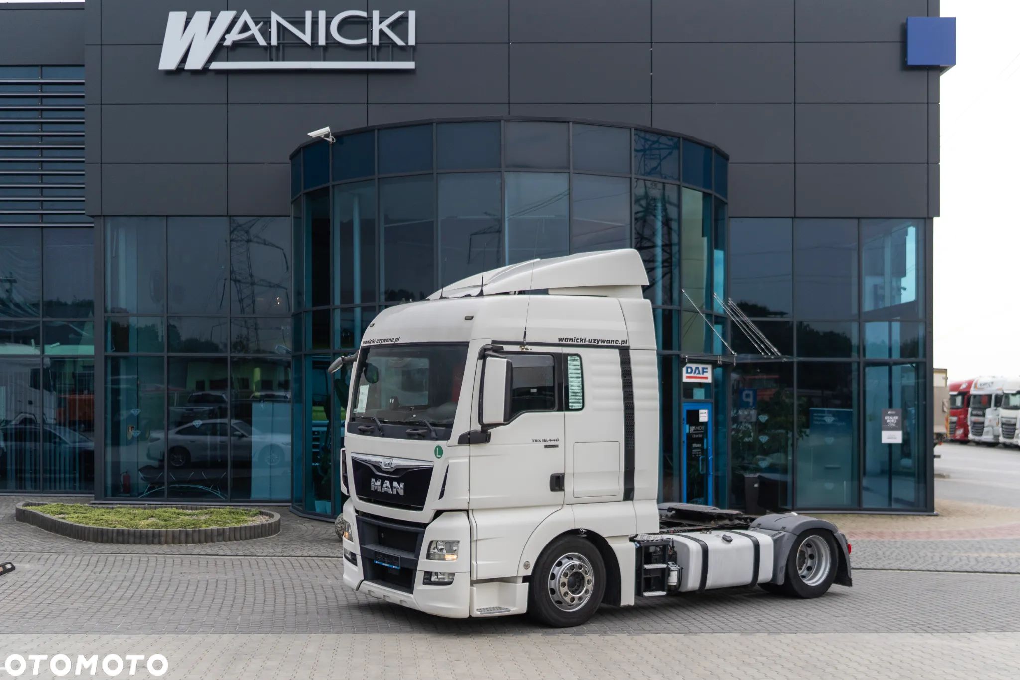 MAN TGX 18.440 / LOW-DECK / AUTOMAT / XLX / MEGA / - 1
