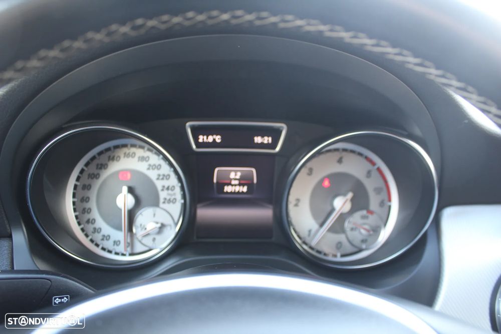 Mercedes-Benz CLA 200 CDi Urban - 13