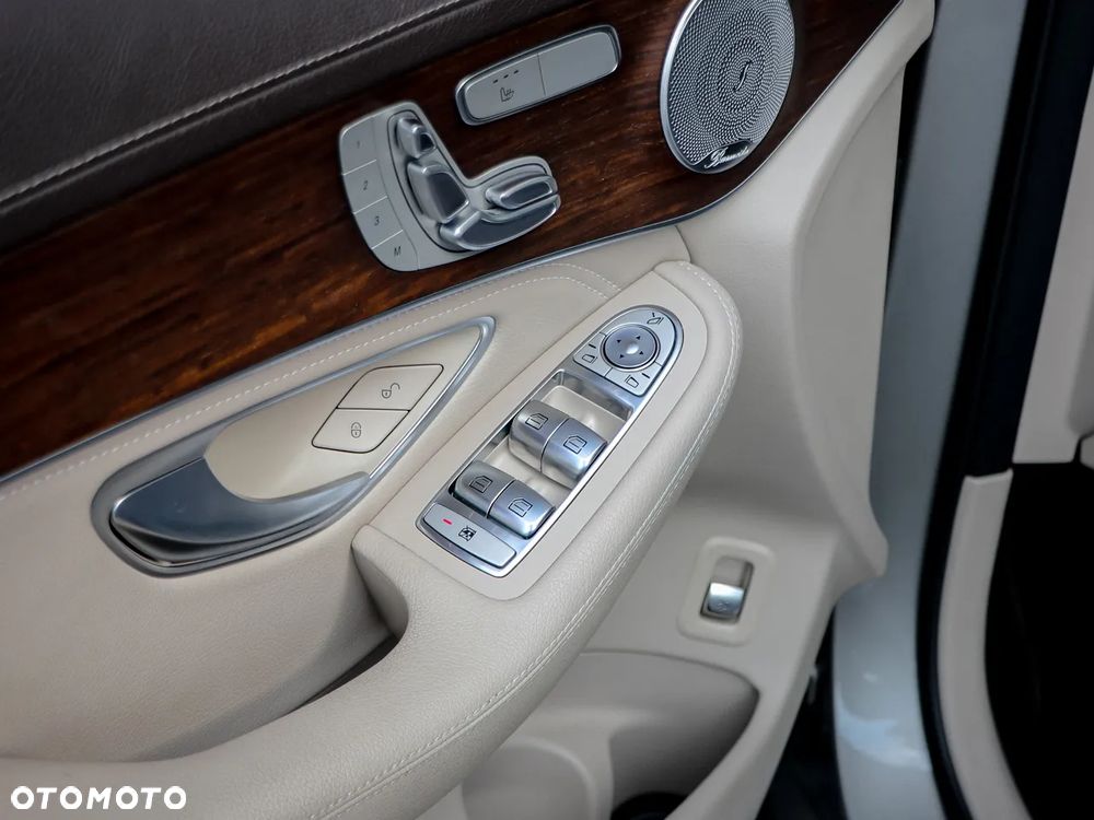 Mercedes-Benz GLC 400 d 4-Matic - 24