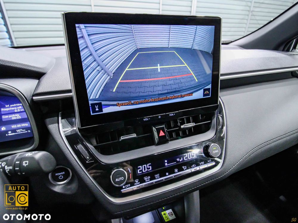 Toyota Corolla Cross - 20