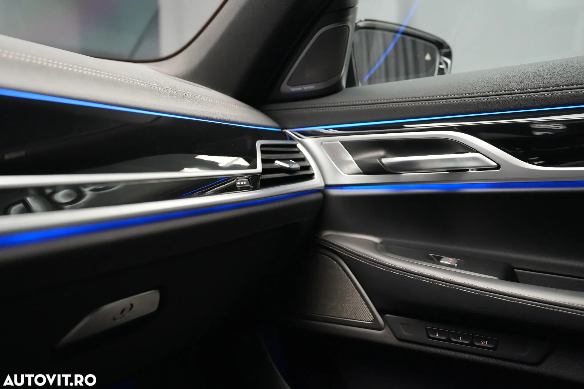 BMW Seria 7 730d - 25