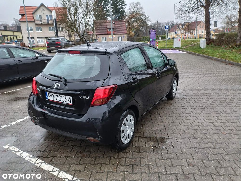 Toyota Yaris 1.0 Active - 2
