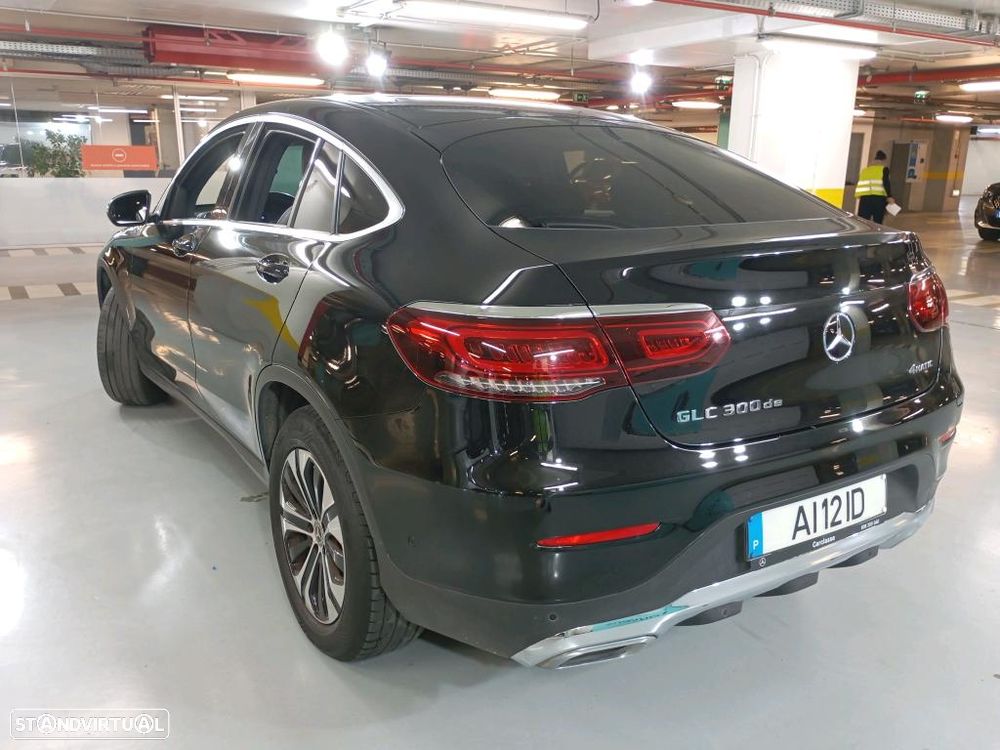 Mercedes-Benz GLC 300 e 4Matic - 2