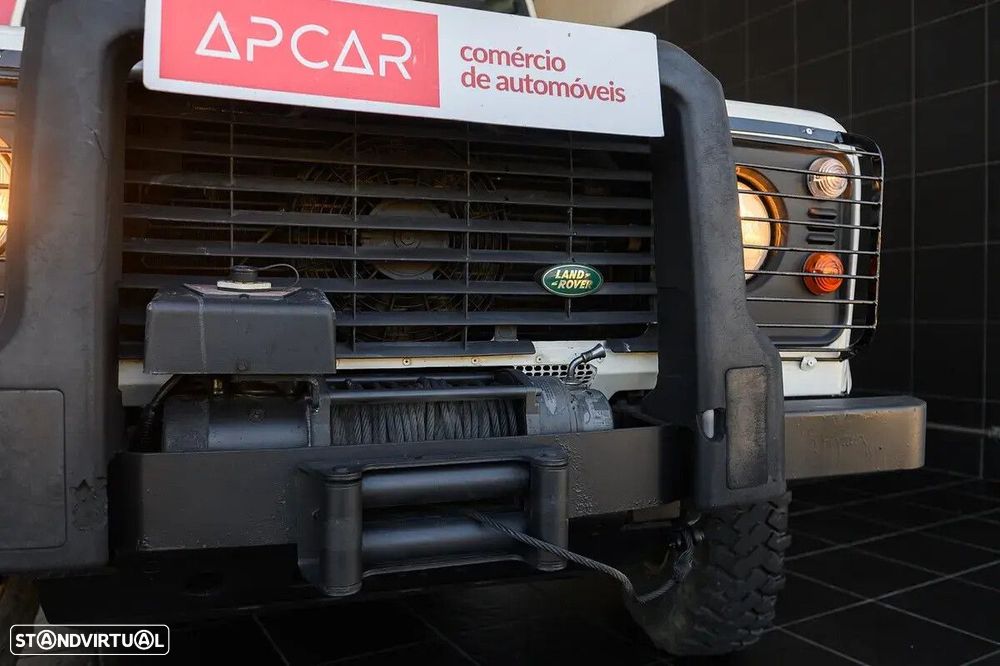 Land Rover Defender 90 2.5 Td5 E - 18