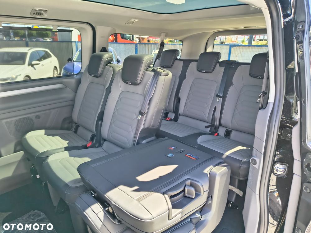 Volkswagen Caravelle 2.0 TDI L2 4Motion Style - 11