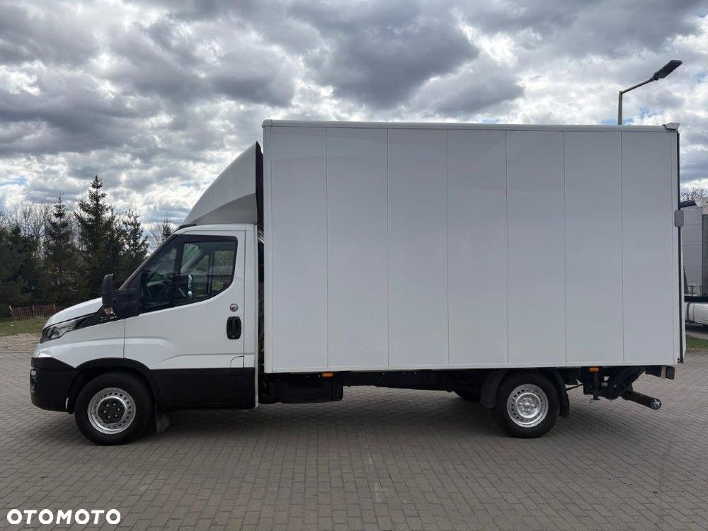 Iveco DAILY 35S KONTENER Z WINDĄ 8EP 2,5wysoki Super Stan - 15