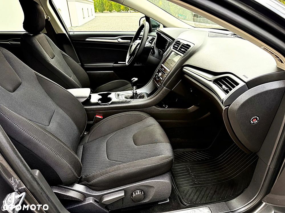 Ford Mondeo 2.0 TDCi STart-Stopp Titanium - 20