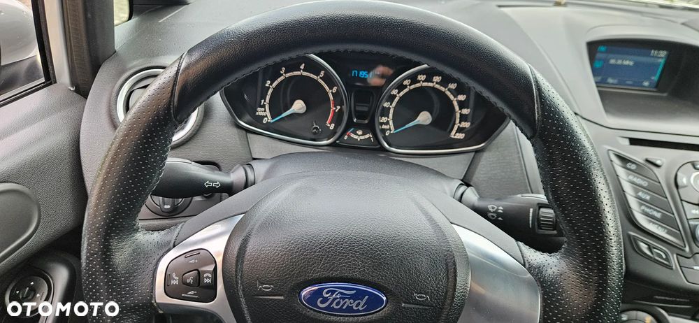 Ford Fiesta - 18