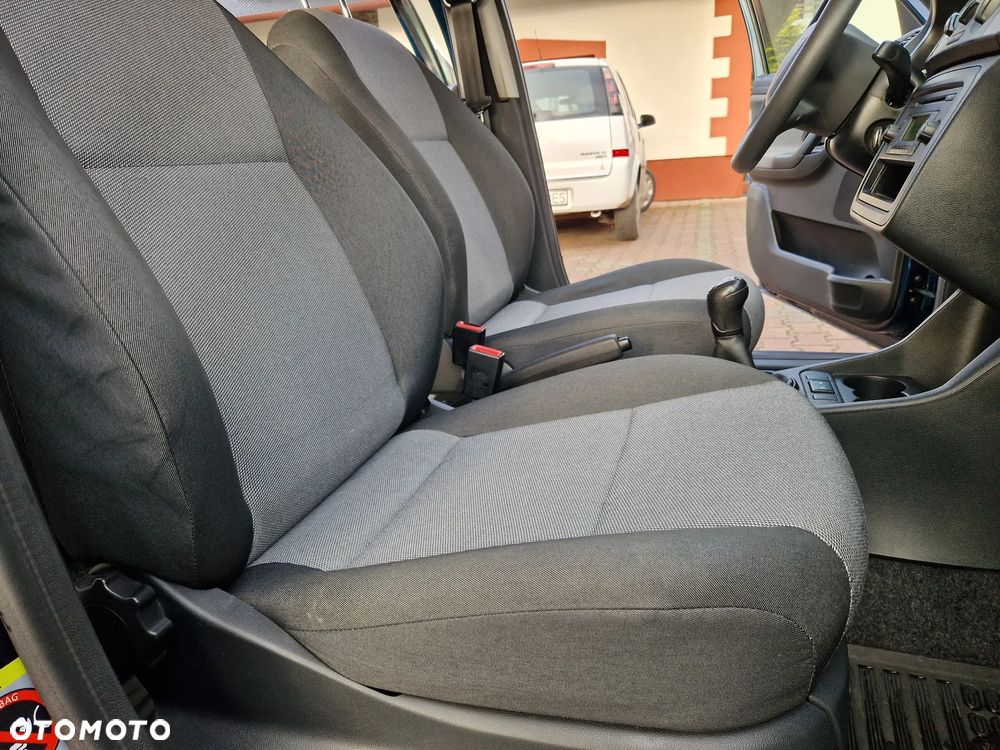 Skoda Fabia 1.4 16V Family - 25