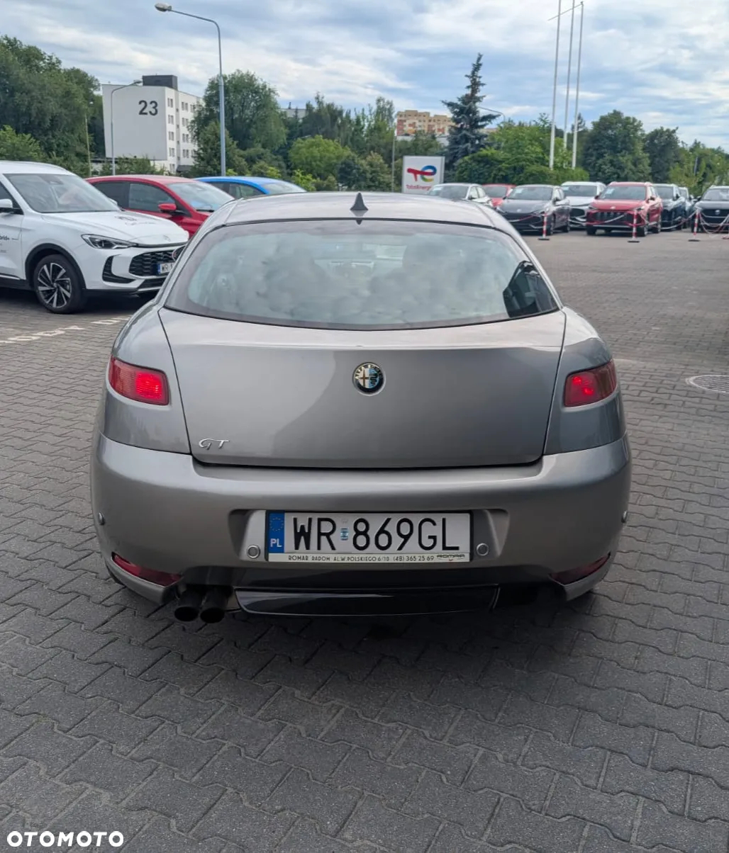 Alfa Romeo GT 1.9JTD 16V Progression - 9