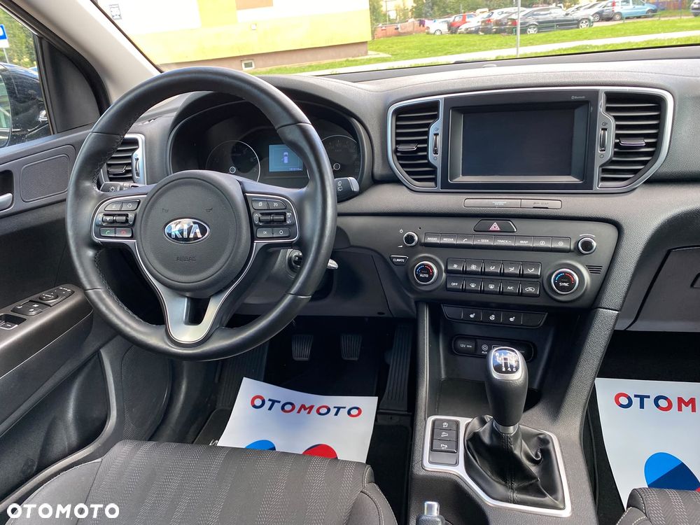 Kia Sportage 1.6 GDI 2WD DREAM-TEAM EDITION - 8