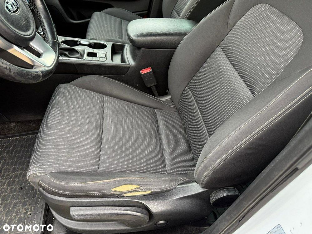 Kia Sportage - 38