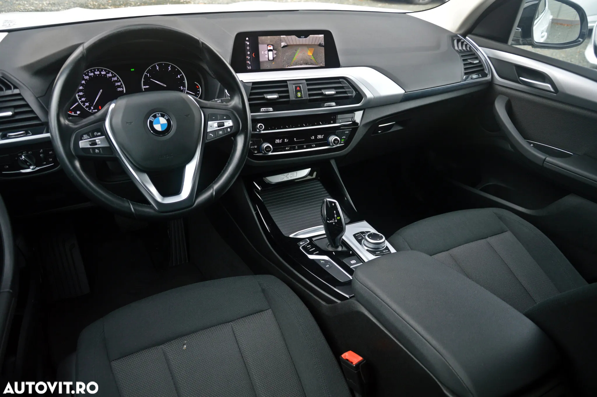BMW X3 sDrive18d AT MHEV - 24