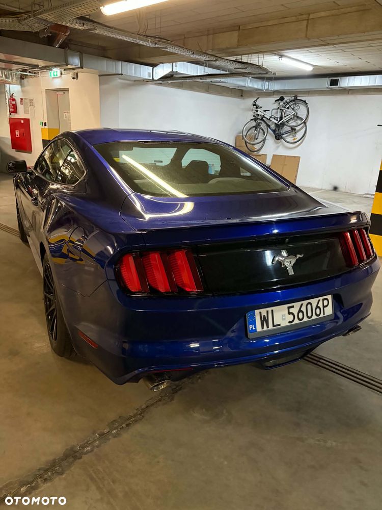 Ford Mustang 3.7 V6 - 24