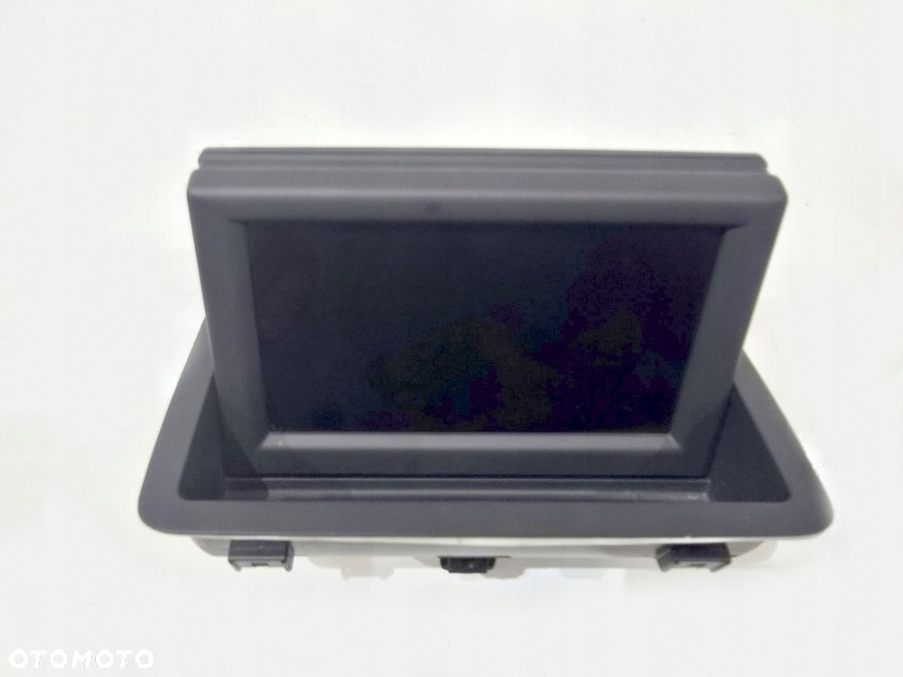 WYŚWIETLACZ EKRAN KONSOLI RADIA NAWIGACJI AUDI A1 8X 14r 8X0857273B - 1