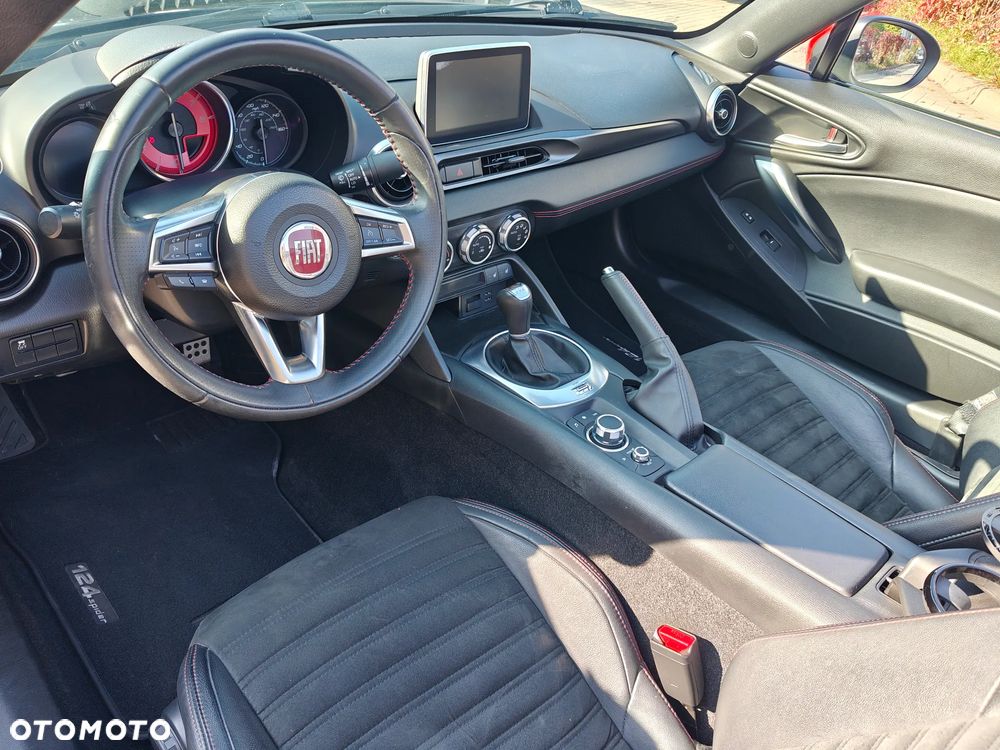 Fiat 124 Spider - 16