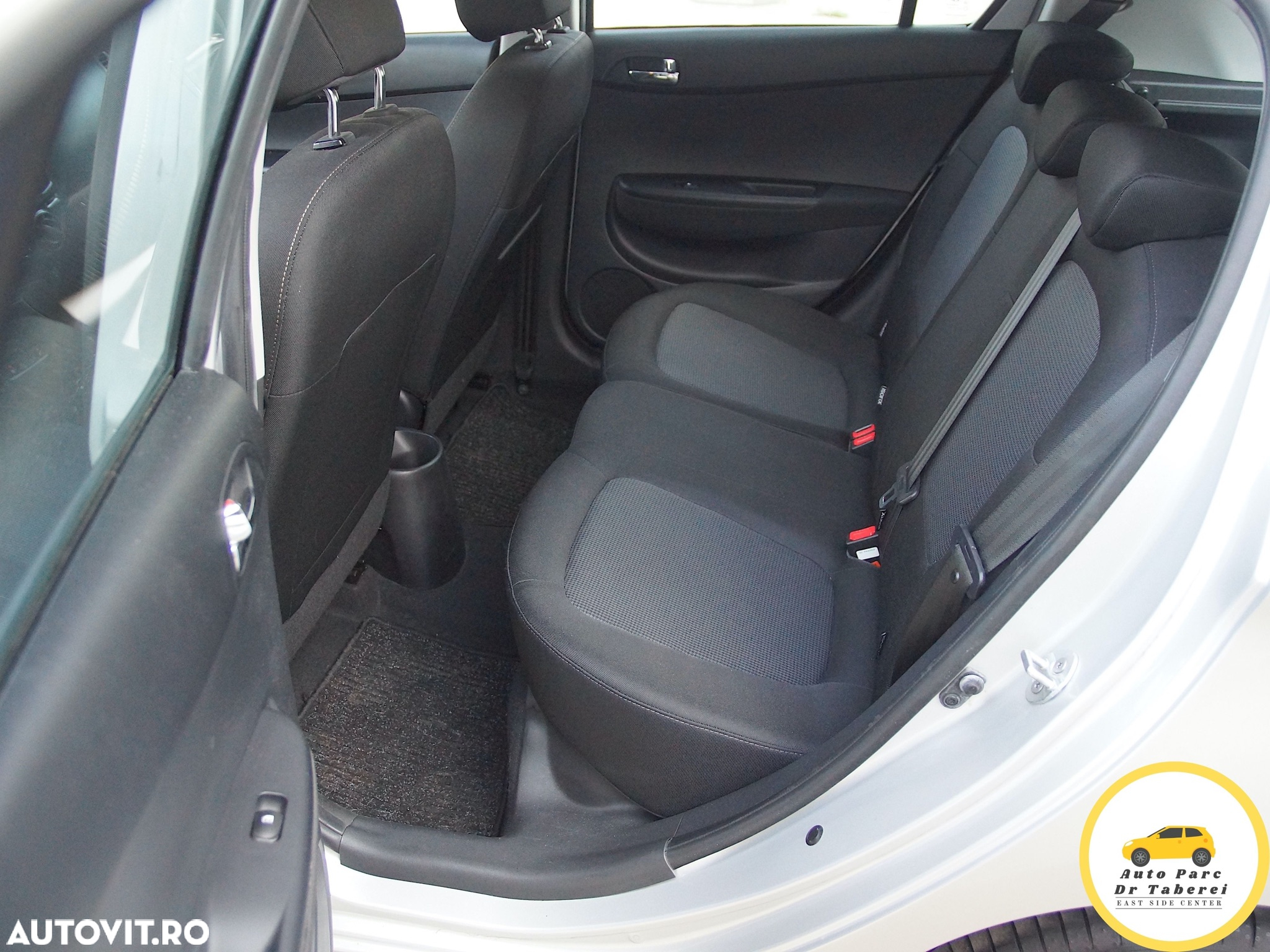 Hyundai i20 1.4 Comfort - 20