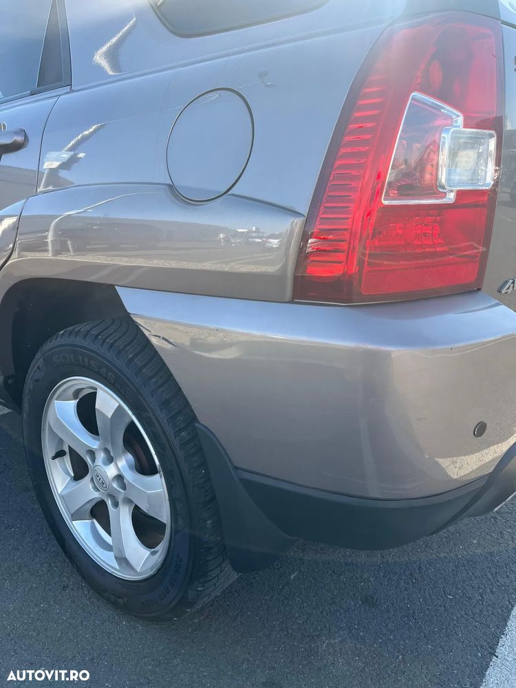 Kia Sportage - 4