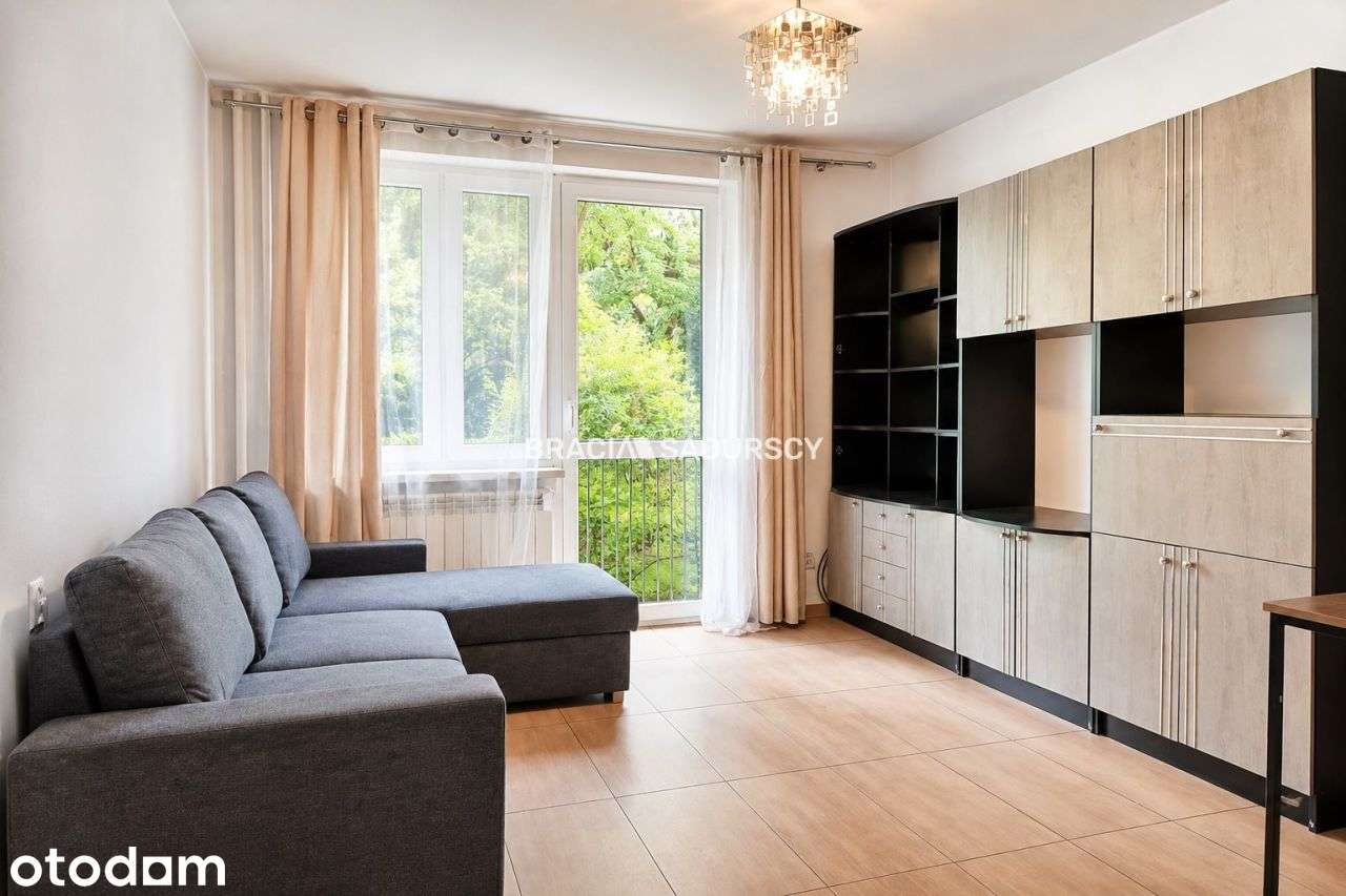 1 pok 30 m2 z ddzielna jasna kuchnia Krowodrza