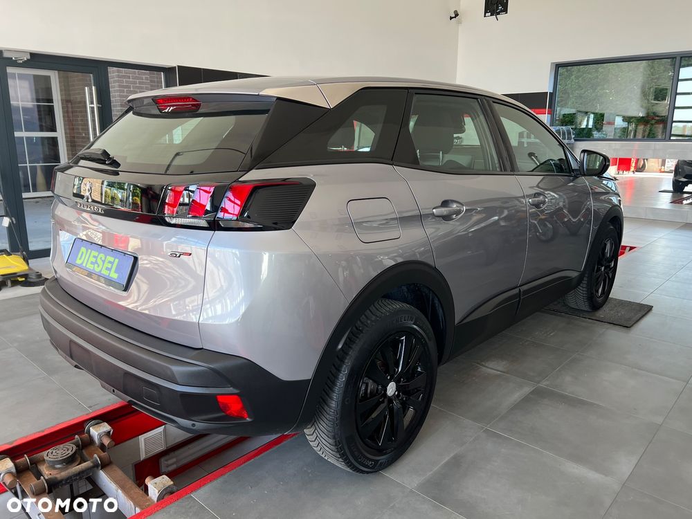 Peugeot 3008 1.5 BlueHDi Active Pack S&S EAT8 - 9