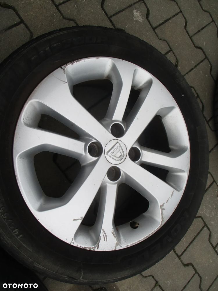 DACIA SANDERO LODGY LOGAN DOKKER ET40 4x100 - 3