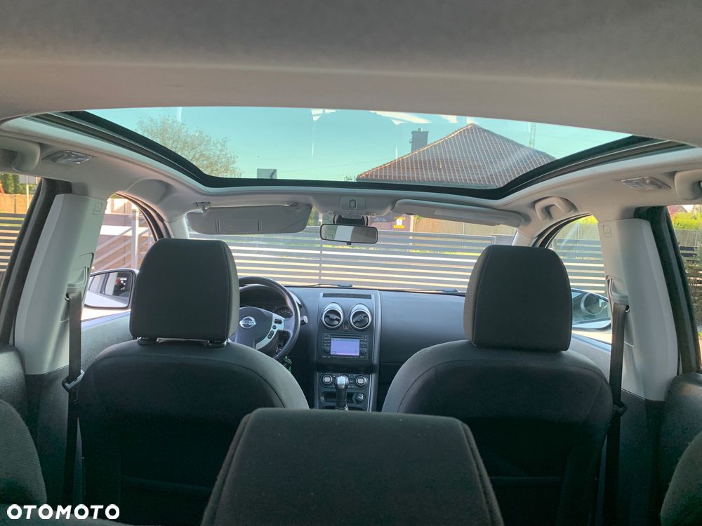 Nissan Qashqai - 25