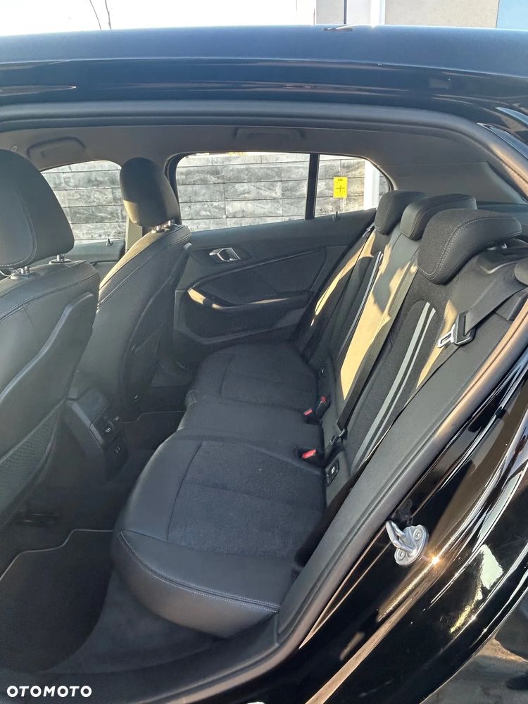 BMW Seria 1 118d Sport Line - 10