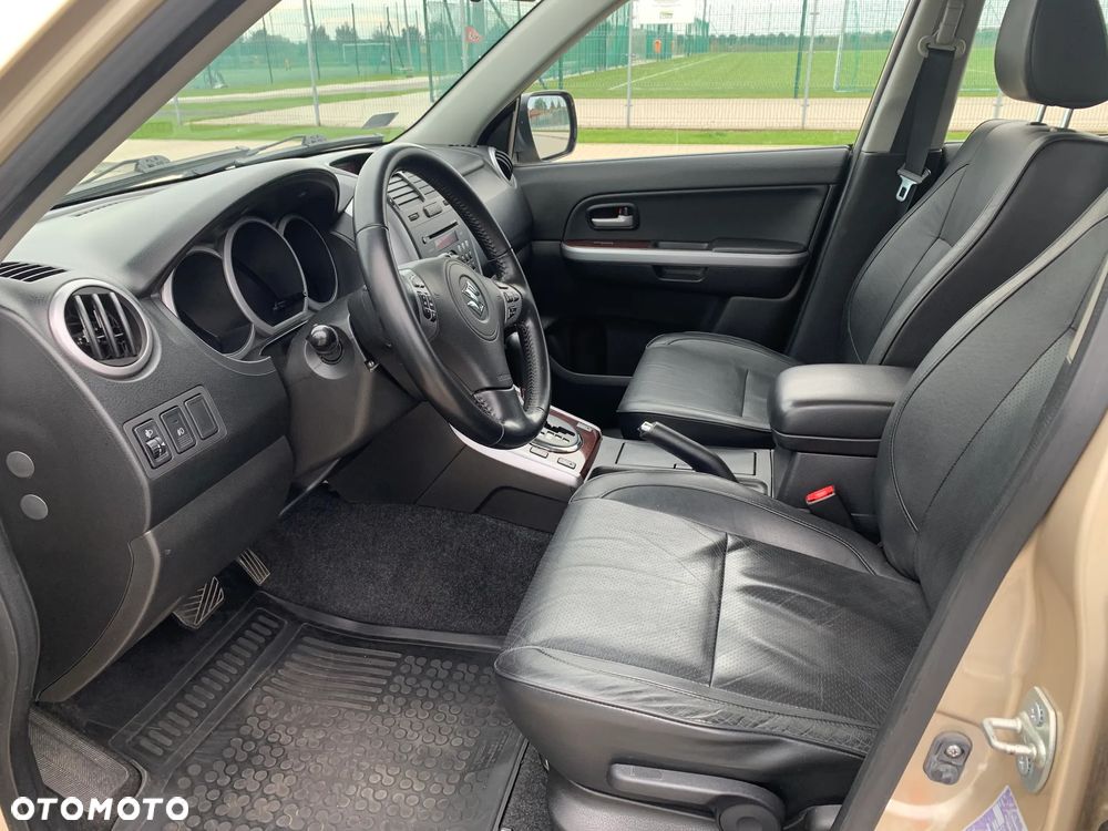 Suzuki Grand Vitara - 10