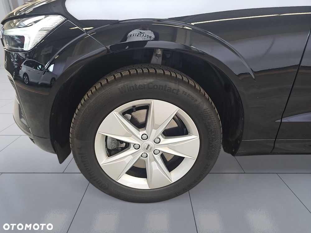 Volvo XC 60 B4 B Essential - 35