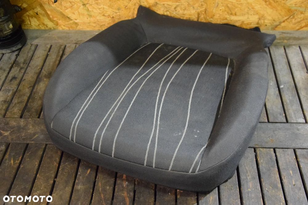 Opel Corsa D Siedzisko fotela klasyczne szare materiał PRAWE LEWE - 1